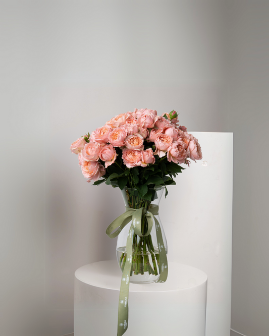 Julieta spray Vase - tanella flowers 