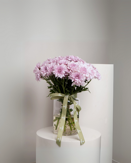 Chrysanthemum Superstar Vase - tanella flowers 