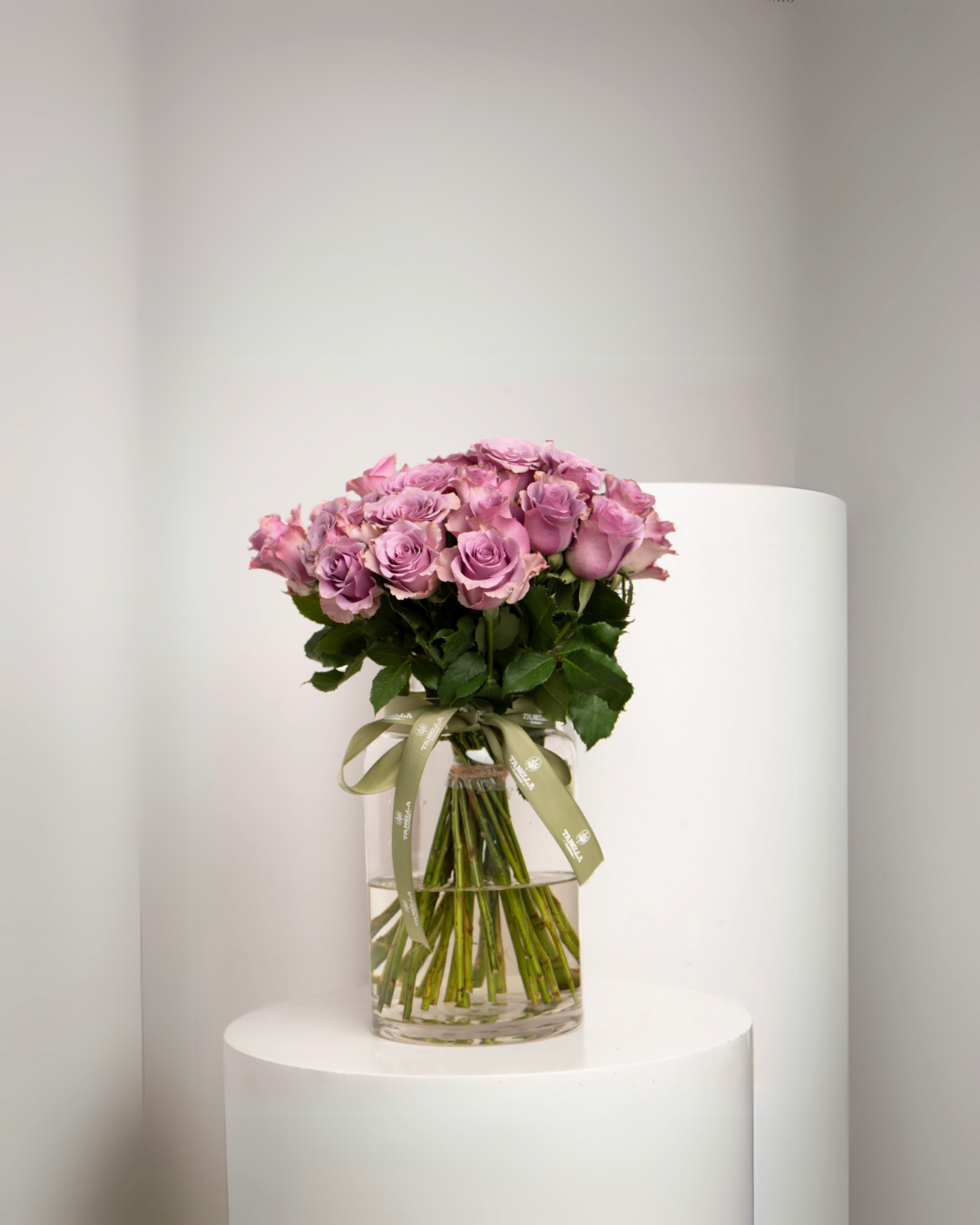 Light Purple Rose Vase - tanella flowers 