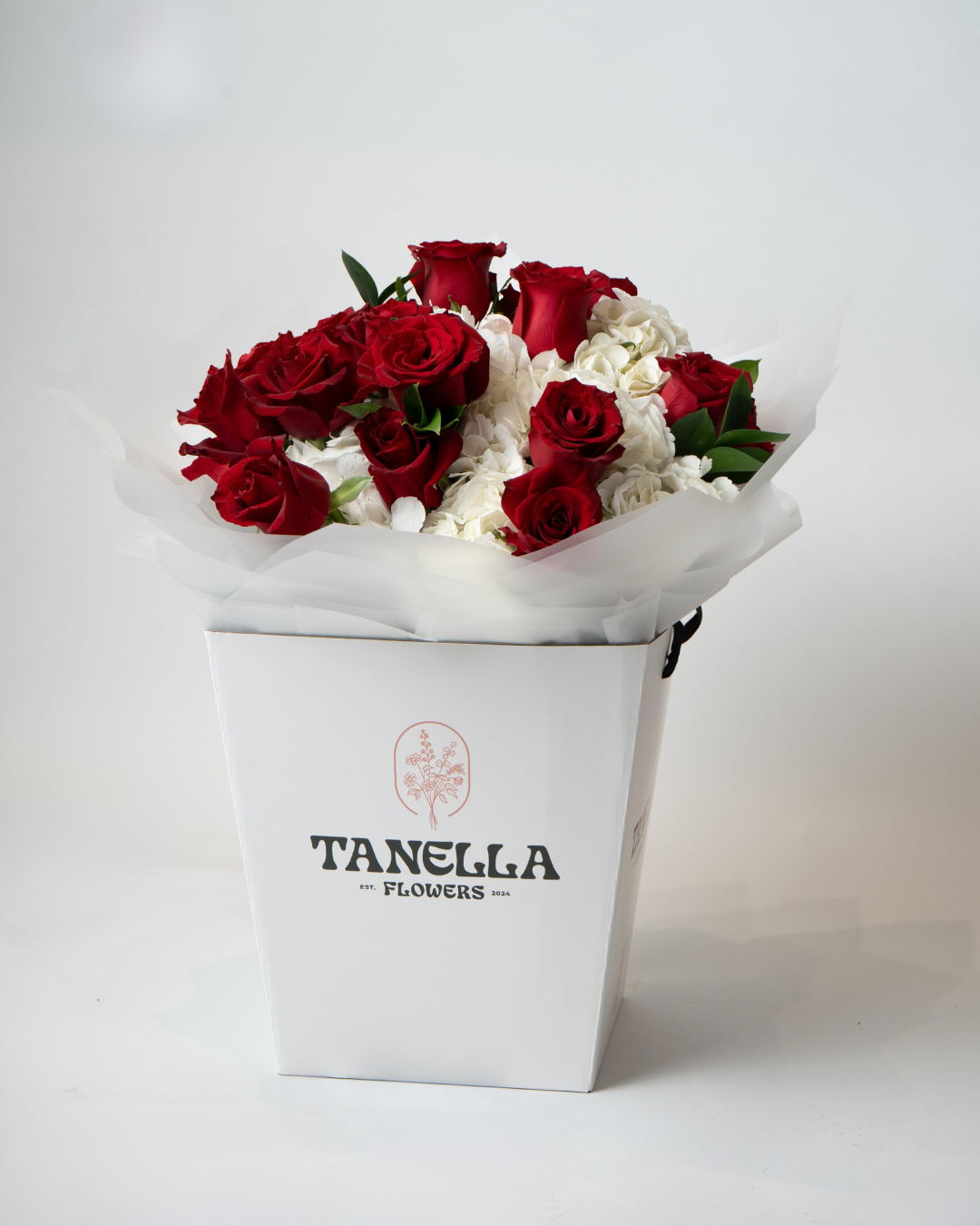 Heartbeat Bundle - tanella flowers 