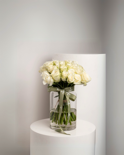 White Rose Vase - tanella flowers 