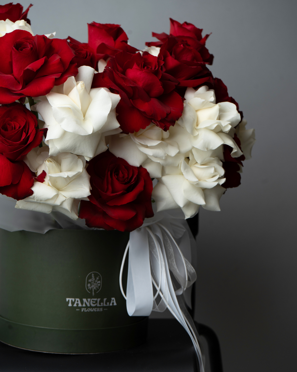 Snow & Rose - tanella flowers 