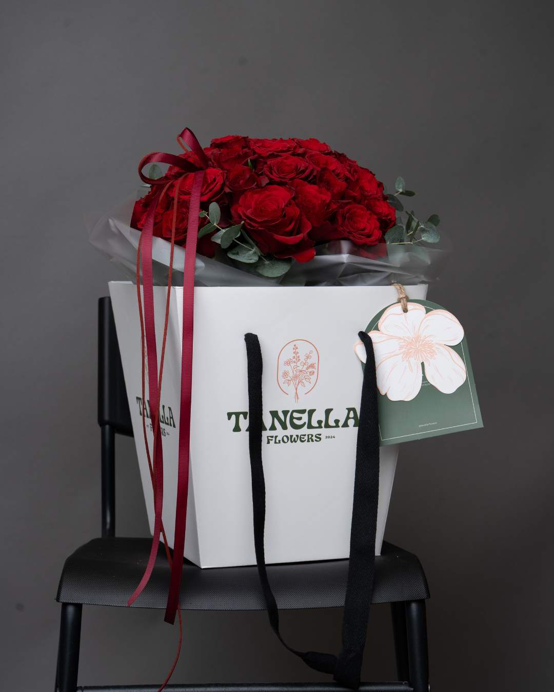 Rouge Macaron - tanella flowers 