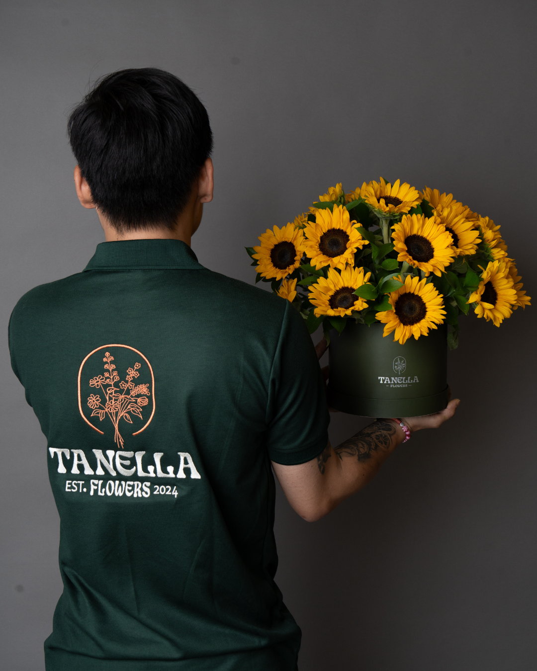 Sunflower Muffin - tanella flowers 