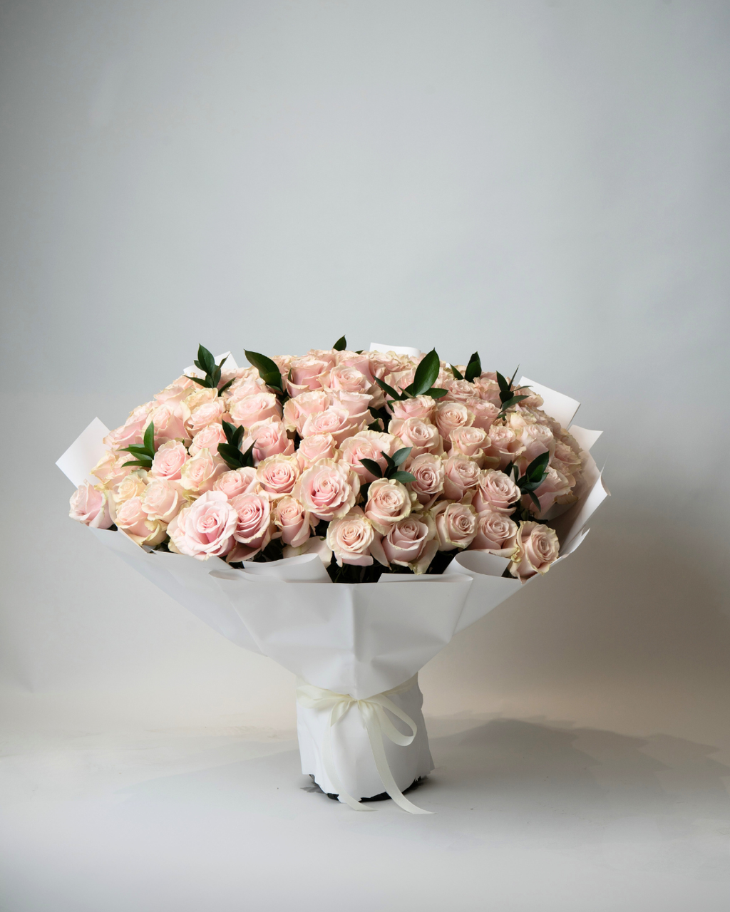 Soft Promise Bundle - tanella flowers 