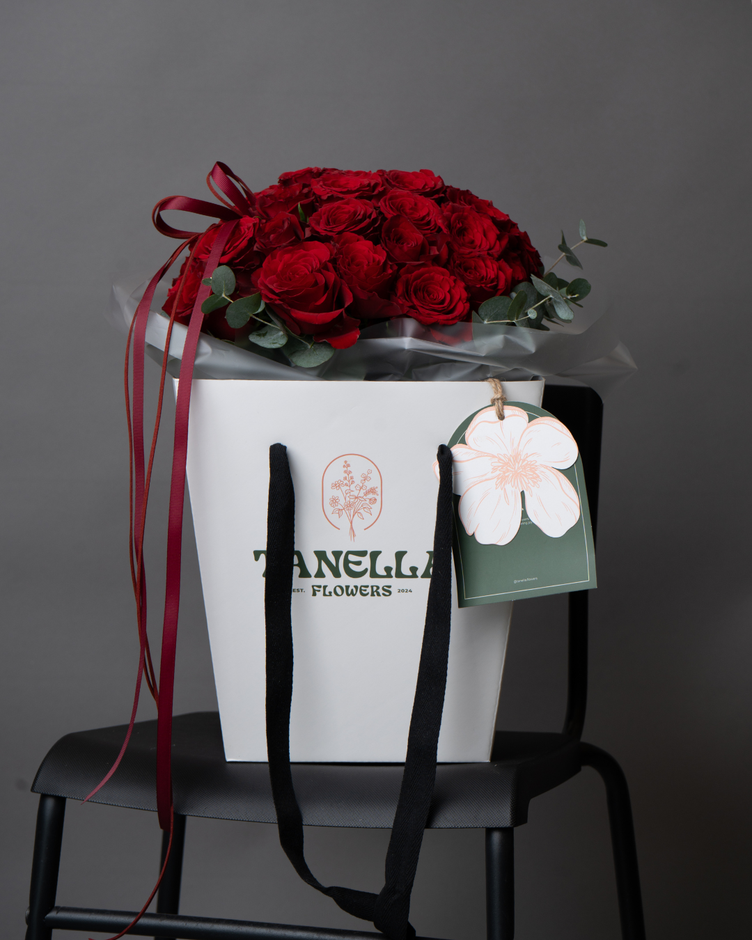 Rouge Macaron - tanella flowers 